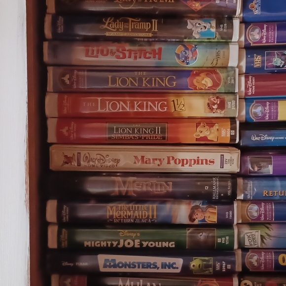 VHS tapes. Black Diamond, Original Release, Masterpiece Collection Disney & more - Picture 3 of 4
